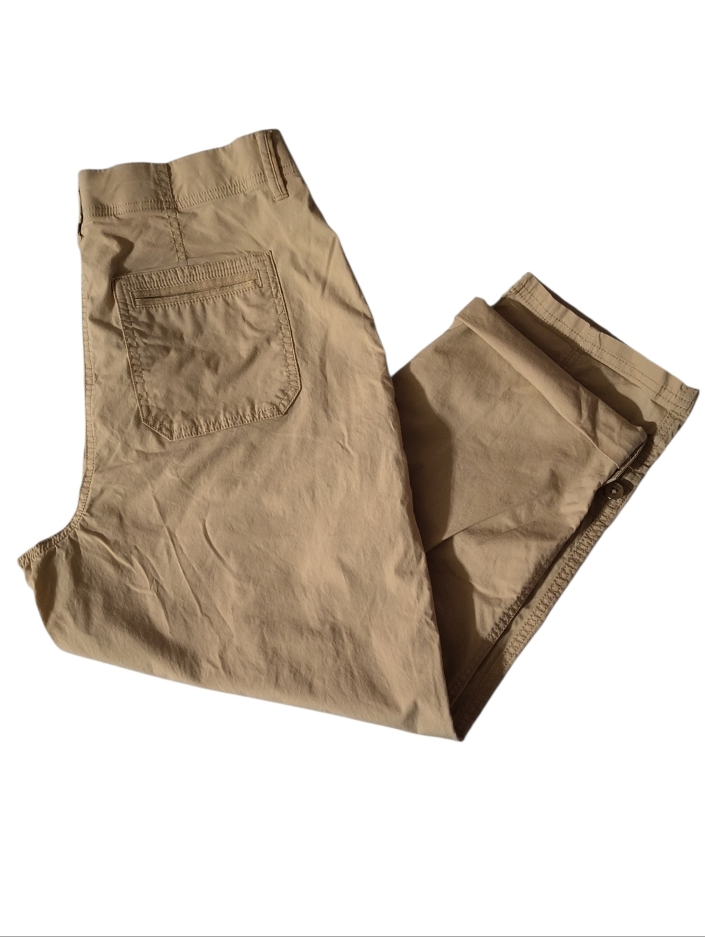 Chico's Women's Tan Cotton Capris Size 1.5 (US Size 10)